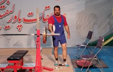 قهرمانی در مسابقات پاورلیفتینگ کارگران استان کرمان